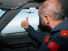 Erdoğan: Türkiye, savunma sanayi ihtiyaçlarının yüzde 65’ini kendisi üretebilen bir ülke durumuna gelmiştir