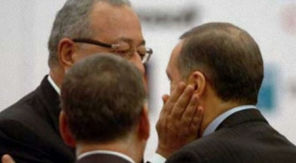 Mehmet Barlas’tan Erdoğan’a: Ülkede kriz yoksa öfkeli ve tepkisel konuşmalar yapma!