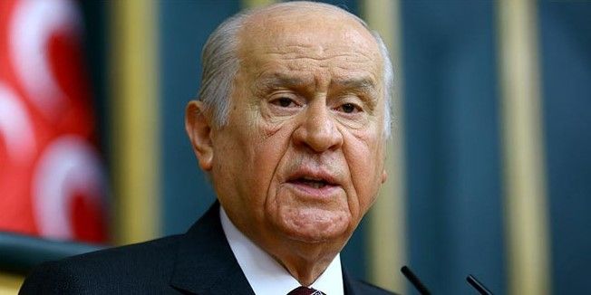 Devlet Bahçeli: İş bankası hisseleri hazineye devredilmelidir