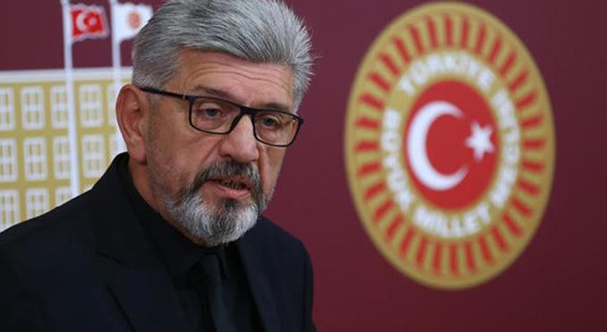 CİHANGİR İSLAM KİMDİR?