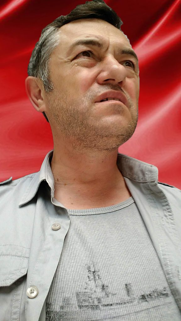 Bırakın kendinizi övmeyi!