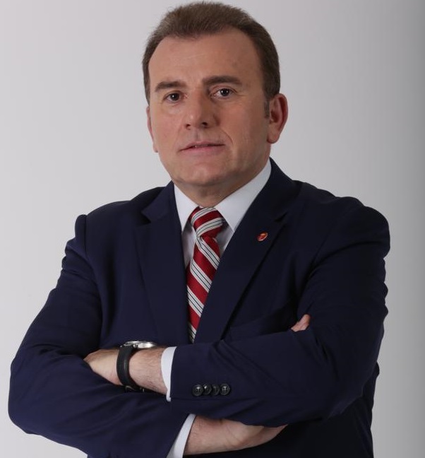 Vecdet ÖZ, “Ülkemin Kutsal Çıkarları için ben ve arkadaşlarım birer Neferdir!”