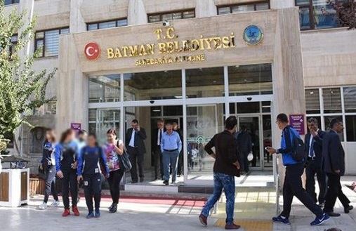 HDP’li 5 Belediye Başkanı Görevden Alındı!