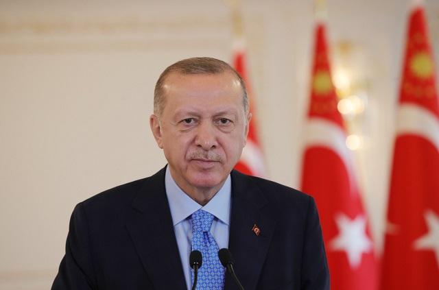 Cumhurbaşkanı Erdoğan: “Büyük ve güçlü Türkiye davamızla aramıza hiç kimsenin, hiçbir doğrudan ve dolaylı engelin girmesine müsaade etmeyeceğiz”