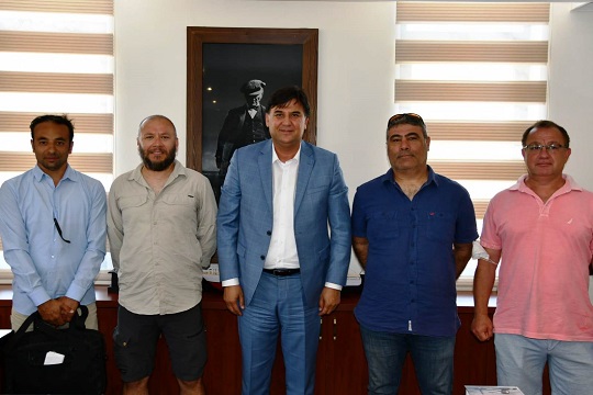 Paraşüt Pilotlarından Başkan Karaca’ya Ziyaret