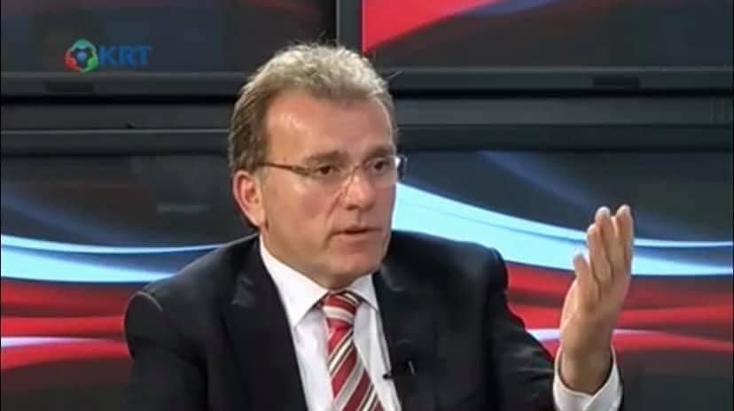 ÖZ; Hiçbir engel yılda bir gün anımsamak ve sadece bir gün için kendimizi engelli yerine koymakla aşılamaz!