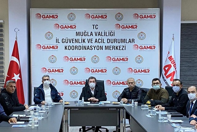 MUĞLA VALİLİĞİ: Ekiplerimiz 24 saat çalışıyor
