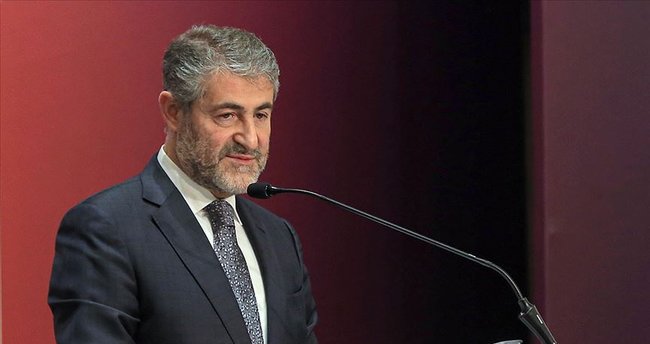 Bakan Nebati canlı yayında asgari ücrete yapılacak zammı açıkladı
