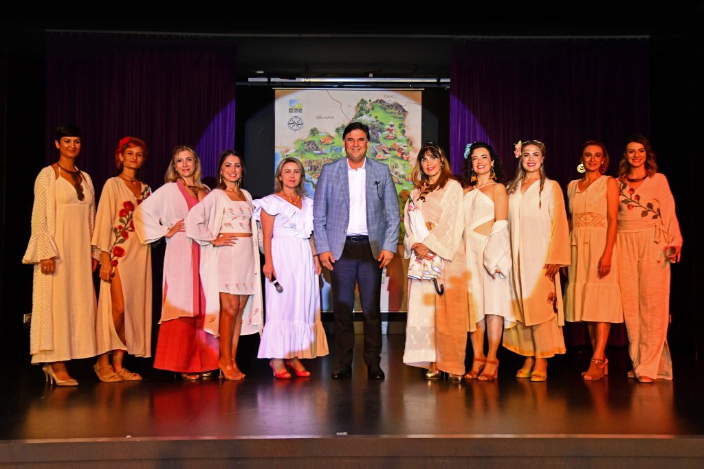 Likya İlmekleri Defilesi göz kamaştırdı