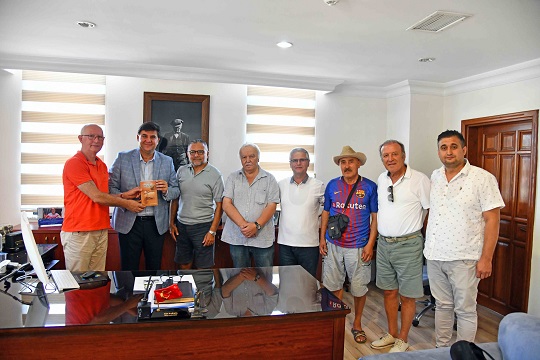 Başkan Karaca’ya Giresun Kültür Sanat Turizm Derneği’nden ziyaret