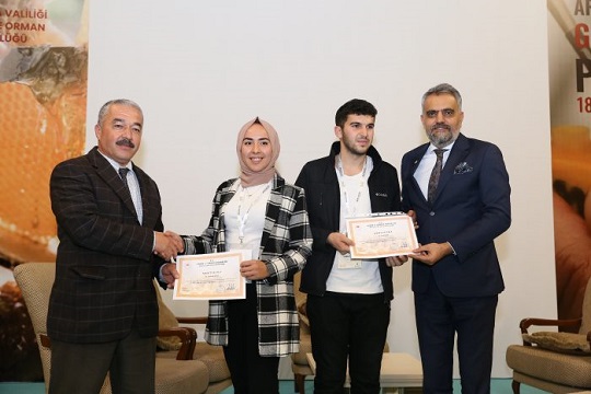 ARICILAR SERTİFİKALARINI ALDI