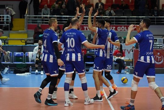 MİLAS BELEDİYESPOR GALİBİYETLE BAŞLADI