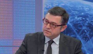 Sabih Samur: “Hayırdır be Kardeşim, memleketi mi kurtardın, ne yaptın?”