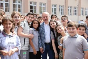 Bayrampaşa’da karne heyecanı