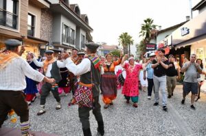 Batı Torosların En Büyük Yayla Göçü başladı