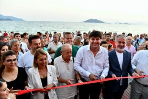 Çalış Halk Plajı hizmete açıldı