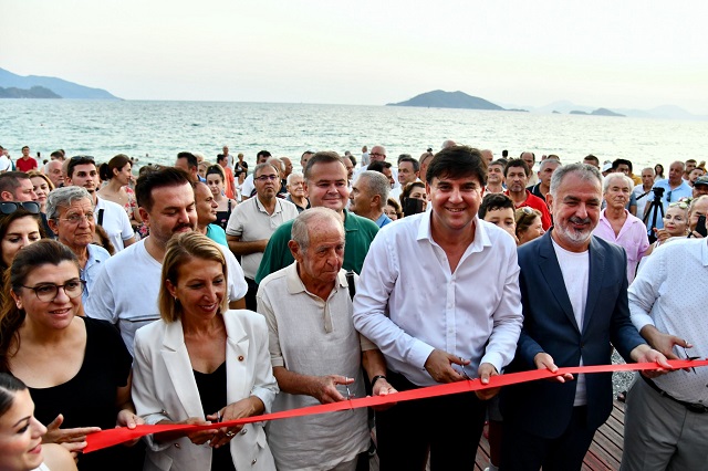 Çalış Halk Plajı hizmete açıldı