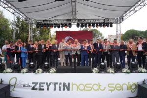 Zeytin ve zeytinyağının başkentinde hasat coşkusu 9. kez yaşandı