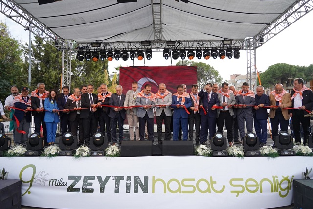 Zeytin ve zeytinyağının başkentinde hasat coşkusu 9. kez yaşandı