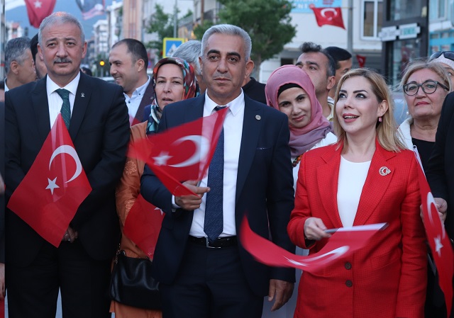 KARAKUŞ; “BİZ BİR SÖZ VERDİK, TUTTUK. ADINI DA “Kapukargın Kükürt Termal Tesisleri” KOYDUK