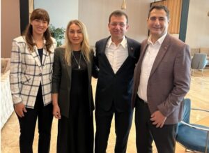 İmamoğlu ve Tezcan Ailesi bir araya geldi