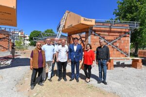 Başkan Karaca ve Hayırsever İş İnsanı Niyazi, Mete Otizm Parkı İnşaatını Birlikte İnceledi