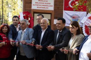 DURMUŞ; Altıntas Mahallesi Muhtarlık Hizmet Binası Açılışını Büyük Bir Katılımla Gerçekleştirdik