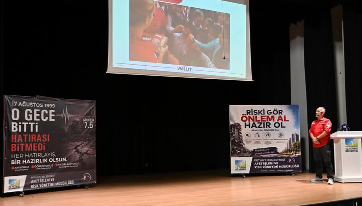 Fethiye’de 17 Ağustos Marmara Depremi Anma ve Bilinçlendirme Semineri Düzenlendi