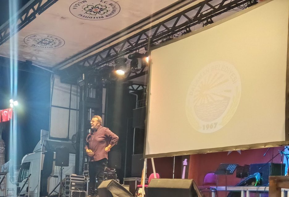 DALAMAN 4. KİTAP GÜNLERİ’NDE NEBİL ÖZGENTÜRK RÜZGÂRI