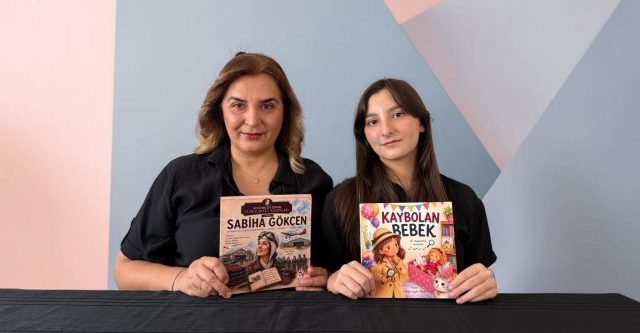 ANNE CUMHURİYET KADINLARINI, KIZI KENDİ HİKÂYESİNİ YAZDI